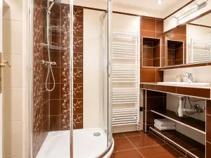Pronájem bytu 3+1, Poděbrady, Na Hrázi, 85 m2