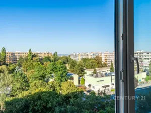 Pronájem bytu 2+kk, Praha - Prosek, Vysočanská, 45 m2