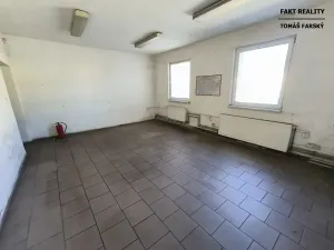 Pronájem skladu, Ústí nad Labem, U Skladiště, 1250 m2