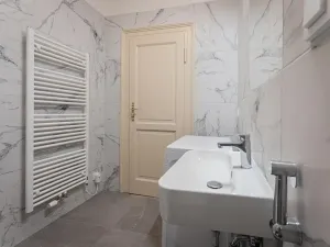 Pronájem bytu 2+kk, Praha - Staré Město, Kozí, 39 m2