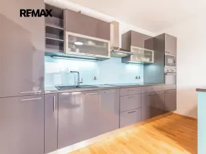 Prodej bytu 2+kk, Hostivice, Žitná, 46 m2