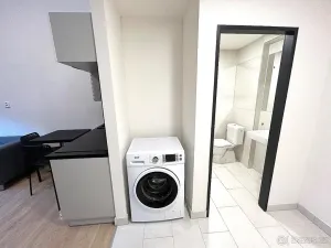 Pronájem bytu 1+kk, Praha - Radotín, Vrážská, 26 m2