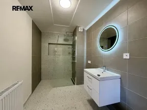 Pronájem bytu 1+1, Ořech, V Chaloupkách, 42 m2