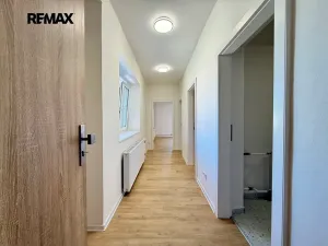 Pronájem bytu 1+1, Ořech, V Chaloupkách, 42 m2