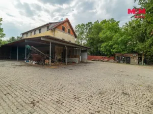 Prodej rodinného domu, Čáslav - Čáslav-Nové Město, 420 m2