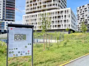 Pronájem garážového stání, Praha - Modřany, Mezi vodami, 12 m2