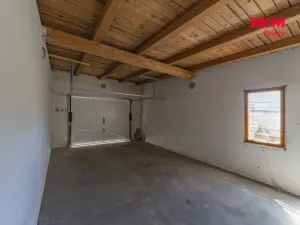 Prodej bytu 3+1, Hranice, Tovární, 170 m2