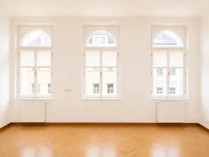 Prodej bytu 2+kk, Praha - Nové Město, Koubkova, 52 m2