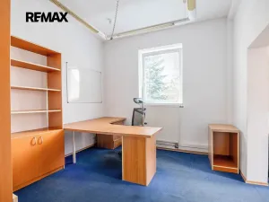 Pronájem skladu, Rudná, Masarykova, 1270 m2