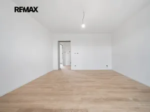 Prodej bytu 3+kk, Moravany, Květná, 100 m2