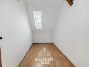 Pronájem bytu 2+1, Luka nad Jihlavou, nám. 9. května, 68 m2