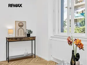 Prodej bytu 2+kk, Praha - Vinohrady, V Horní Stromce, 48 m2