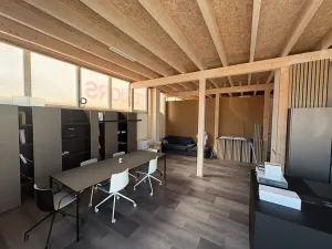 Pronájem výrobních prostor, Praha - Uhříněves, Přátelství, 1336 m2