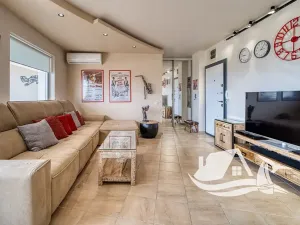 Prodej bytu 3+kk, Bjala, Bulharsko, 90 m2