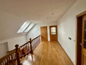 Pronájem rodinného domu, Bašť, Za Vilou, 300 m2
