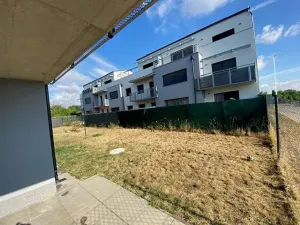 Pronájem bytu 2+kk, Znojmo, Třešňová, 59 m2