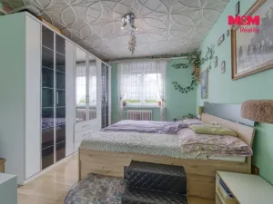 Prodej bytu 3+1, Spálené Poříčí - Těnovice, 71 m2