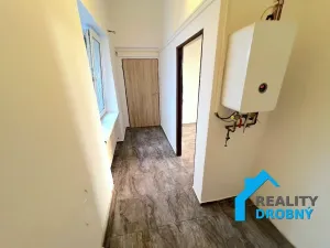 Pronájem bytu 1+1, Děčín, Plzeňská, 32 m2