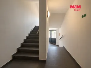 Prodej bytu 3+kk, Břežany II, 81 m2