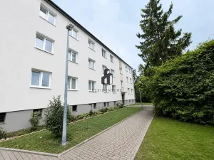 Pronájem bytu 2+kk, Praha - Michle, V zápolí, 60 m2