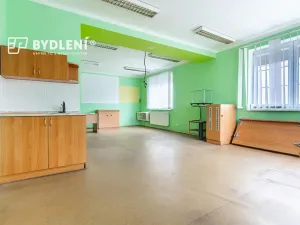 Prodej kanceláře, Bílina, Náměstí, 320 m2