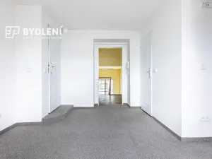 Prodej kanceláře, Bílina, Náměstí, 320 m2