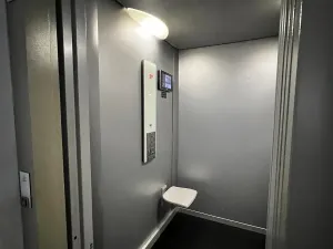 Pronájem bytu 2+kk, Karlovy Vary, Spálená, 64 m2