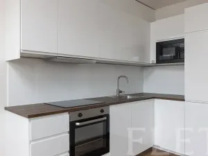 Pronájem bytu 1+kk, Praha - Hloubětín, Waltariho, 35 m2