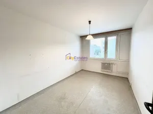 Prodej bytu 2+1, Praha - Lhotka, Na rovinách, 57 m2