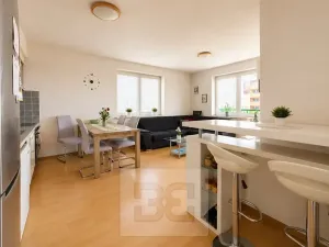 Prodej bytu 3+kk, Rajhrad, Klášterní Dvůr, 79 m2