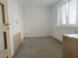 Pronájem bytu 3+kk, Hradec Králové, Bozděchova, 63 m2