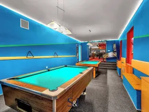 Pronájem restaurace, Česká Lípa, Jindřicha z Lipé, 290 m2
