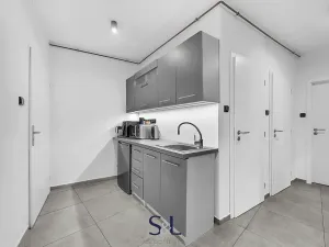 Prodej obchodního prostoru, Nový Bor, Česká, 325 m2