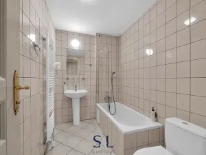 Prodej ubytování, Karlovy Vary, Tržiště, 819 m2