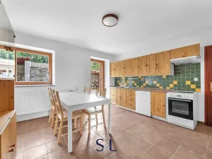 Prodej zemědělské usedlosti, Horní Planá, 200 m2