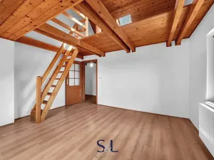 Prodej zemědělské usedlosti, Horní Planá, 200 m2