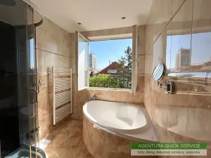 Pronájem bytu 5+kk, Praha - Vinohrady, náměstí Jiřího z Lobkovic, 150 m2