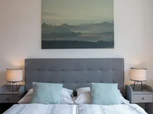 Pronájem bytu 1+kk, Praha, Perucká, 27 m2