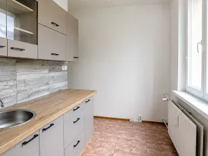 Pronájem bytu 2+1, Chomutov, Zahradní, 51 m2