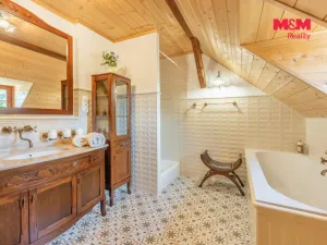 Prodej rodinného domu, Červená Voda - Mlýnický Dvůr, 223 m2