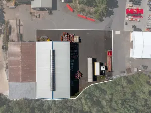Pronájem výrobních prostor, Dubno, 594 m2
