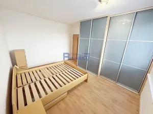 Prodej bytu 3+1, Hradec Králové, Brožíkova, 72 m2