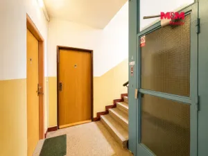 Pronájem bytu 2+1, Karlovy Vary, Poštovní, 54 m2