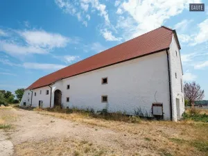 Prodej zemědělského objektu, Vlasatice, 5889 m2