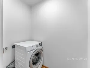 Pronájem bytu 3+kk, Praha - Vysočany, Kolbenova, 68 m2