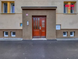 Prodej bytu 2+1, Ostrov, Jáchymovská, 56 m2