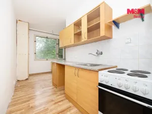 Prodej bytu 2+1, Lázně Bohdaneč, Na Lužci, 60 m2