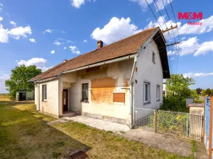 Prodej rodinného domu, Uhersko, 128 m2