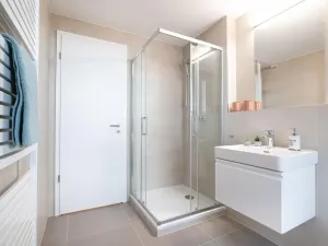 Pronájem bytu 1+kk, Praha - Prosek, Litoměřická, 35 m2