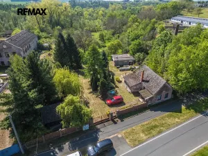 Prodej komerčního pozemku, Týnec nad Labem, Bambousek, 7711 m2